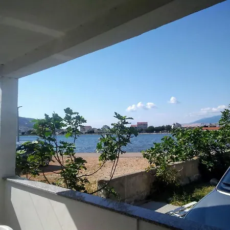Maja Apartment Pag Town