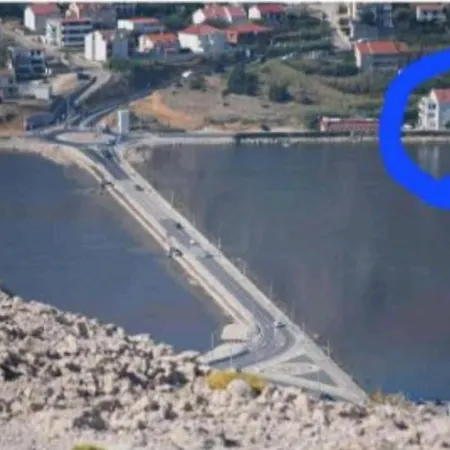 Maja Apartamento Pag Town